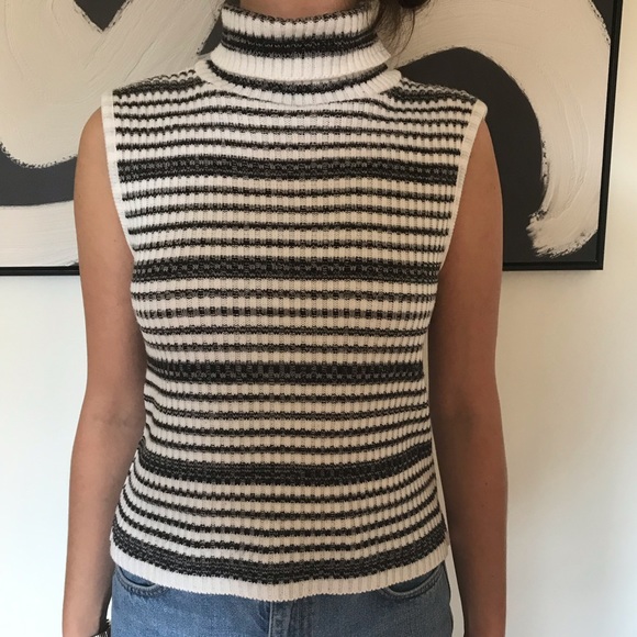 Vintage Striped Knit Sleeveless Sweater - Picture 2 of 4